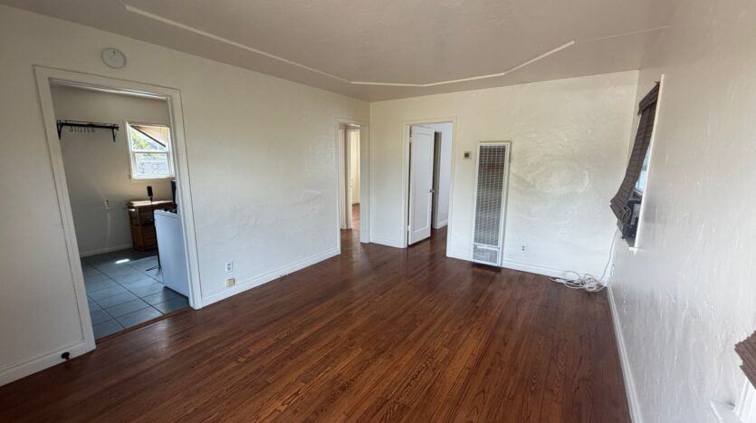 3627  Dwight St - San Diego - California - 2 bed, 1 bath rental property