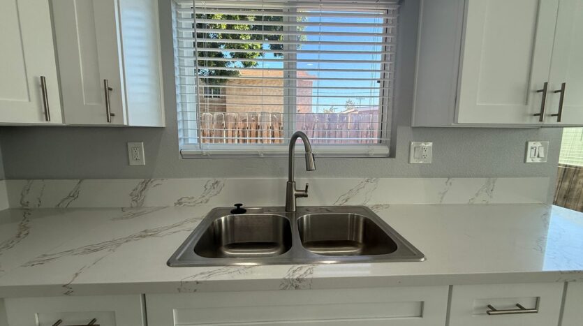 3634 Birch Street - San Diego - California - 3 bed, 2.5 bath rental property