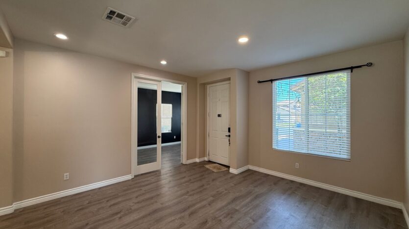 37101 Pergola Terrace - Palmdale - California - 3 bed, 3 bath rental property