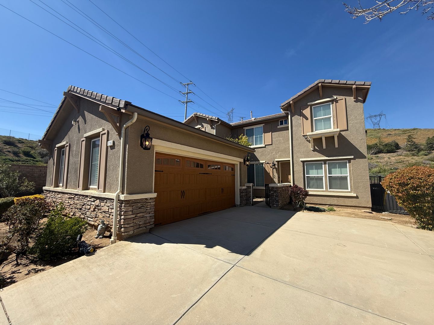 37101 Pergola Terrace - Palmdale - California - 3 bed, 3 bath rental property