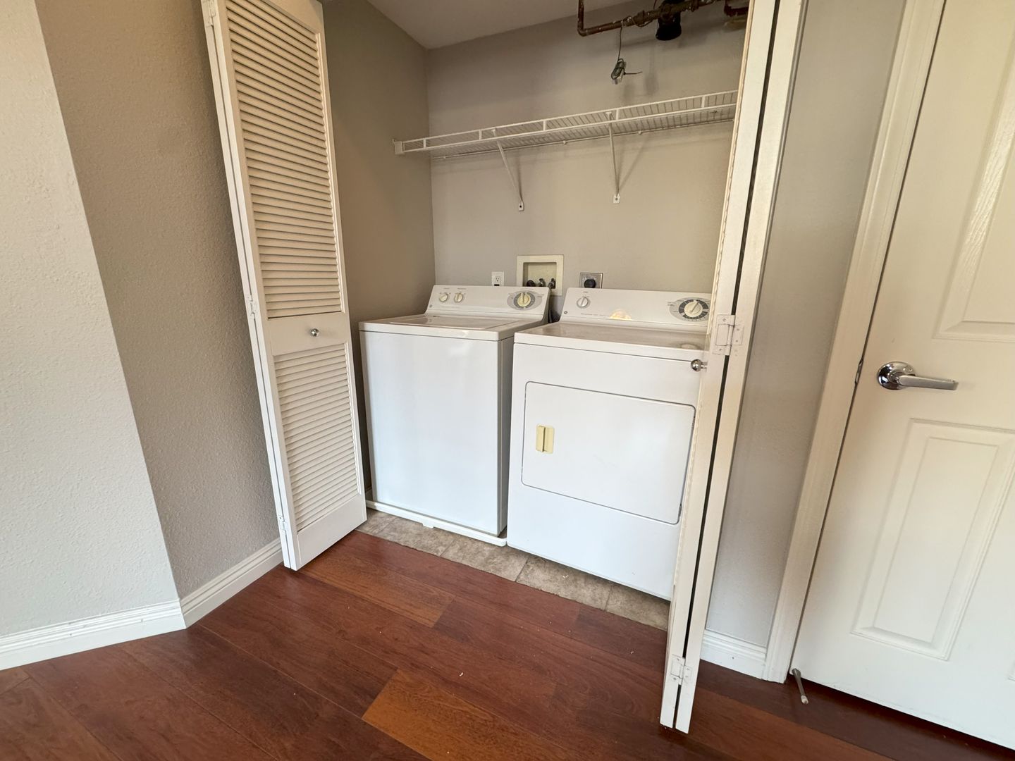 3840 Elijah Court Unit 811 - San Diego - California - 1 bed, 1 bath rental property