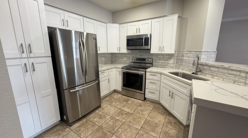 3840 Elijah Court Unit 811 - San Diego - California - 1 bed, 1 bath rental property