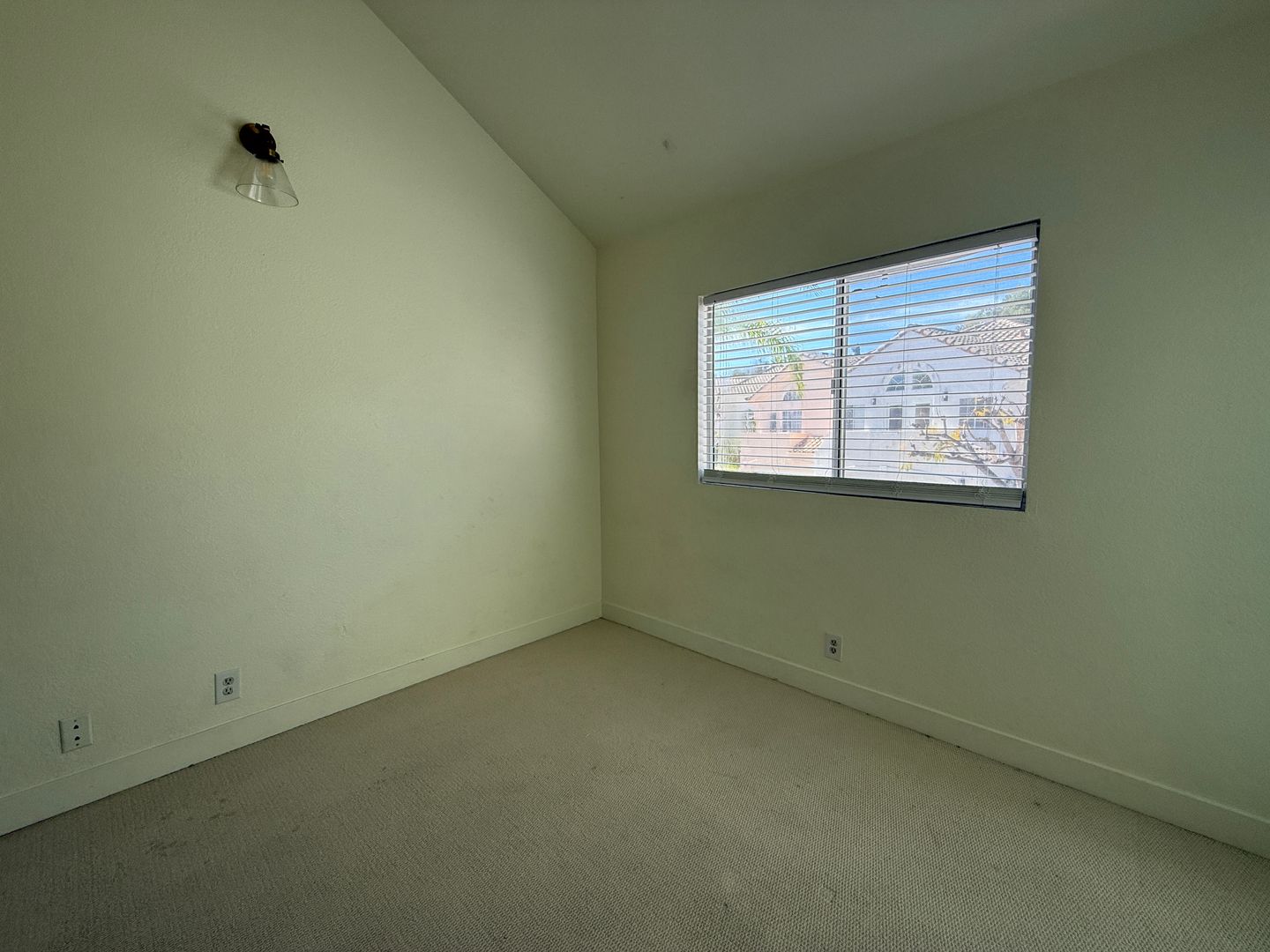 3863 Settineri Ln  - Spring Valley - California - 3 bed, 2.5 bath rental property