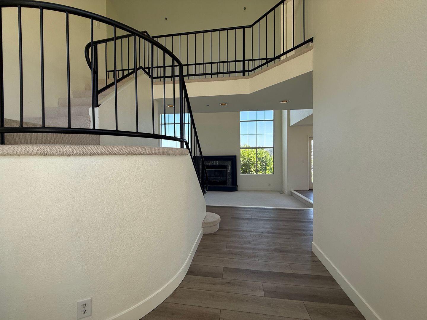 3863 Settineri Ln  - Spring Valley - California - 3 bed, 2.5 bath rental property