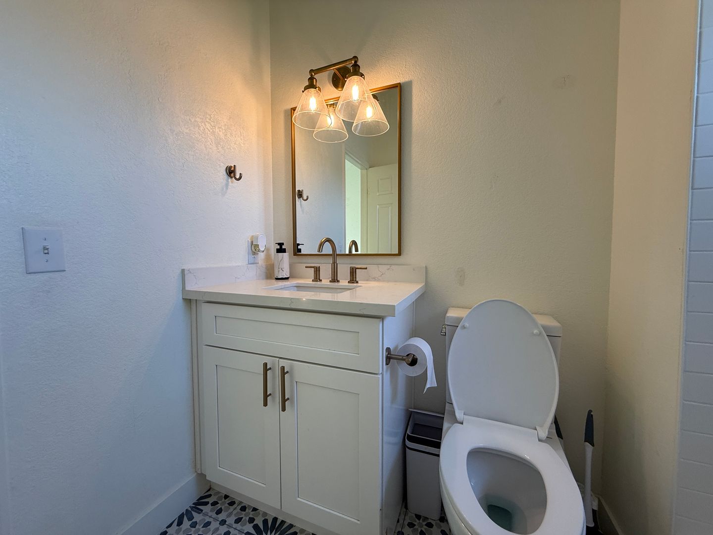 3863 Settineri Ln  - Spring Valley - California - 3 bed, 2.5 bath rental property