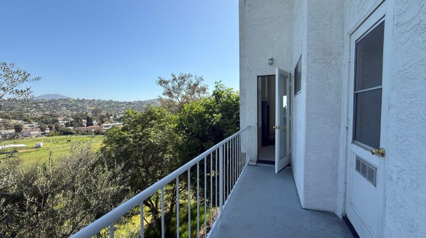 3863 Settineri Ln  - Spring Valley - California - 3 bed, 2.5 bath rental property