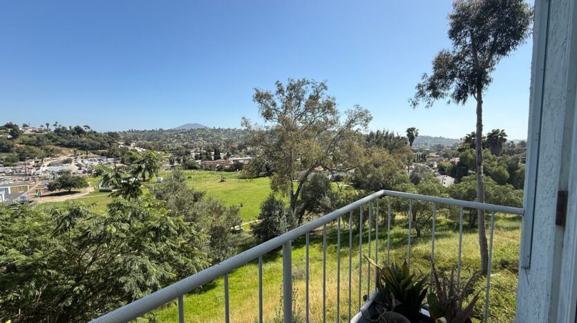 3863 Settineri Ln  - Spring Valley - California - 3 bed, 2.5 bath rental property