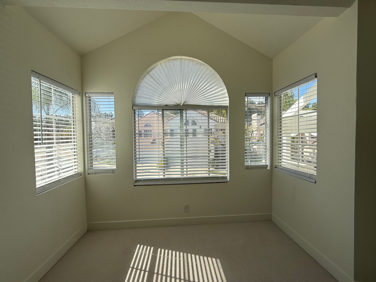 3863 Settineri Ln  - Spring Valley - California - 3 bed, 2.5 bath rental property