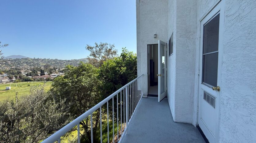 3863 Settineri Ln  - Spring Valley - California - 3 bed, 2.5 bath rental property