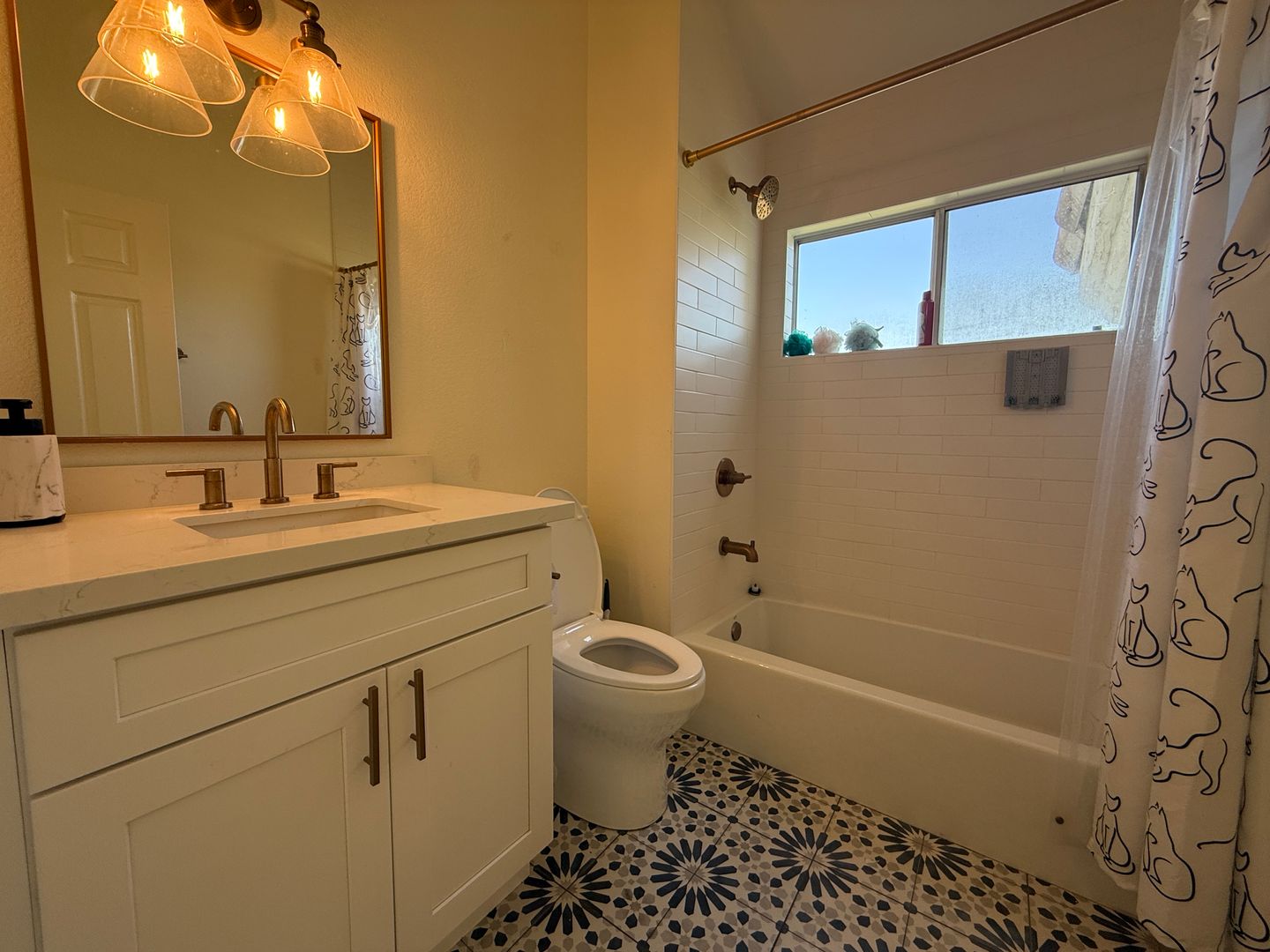 3863 Settineri Ln  - Spring Valley - California - 3 bed, 2.5 bath rental property