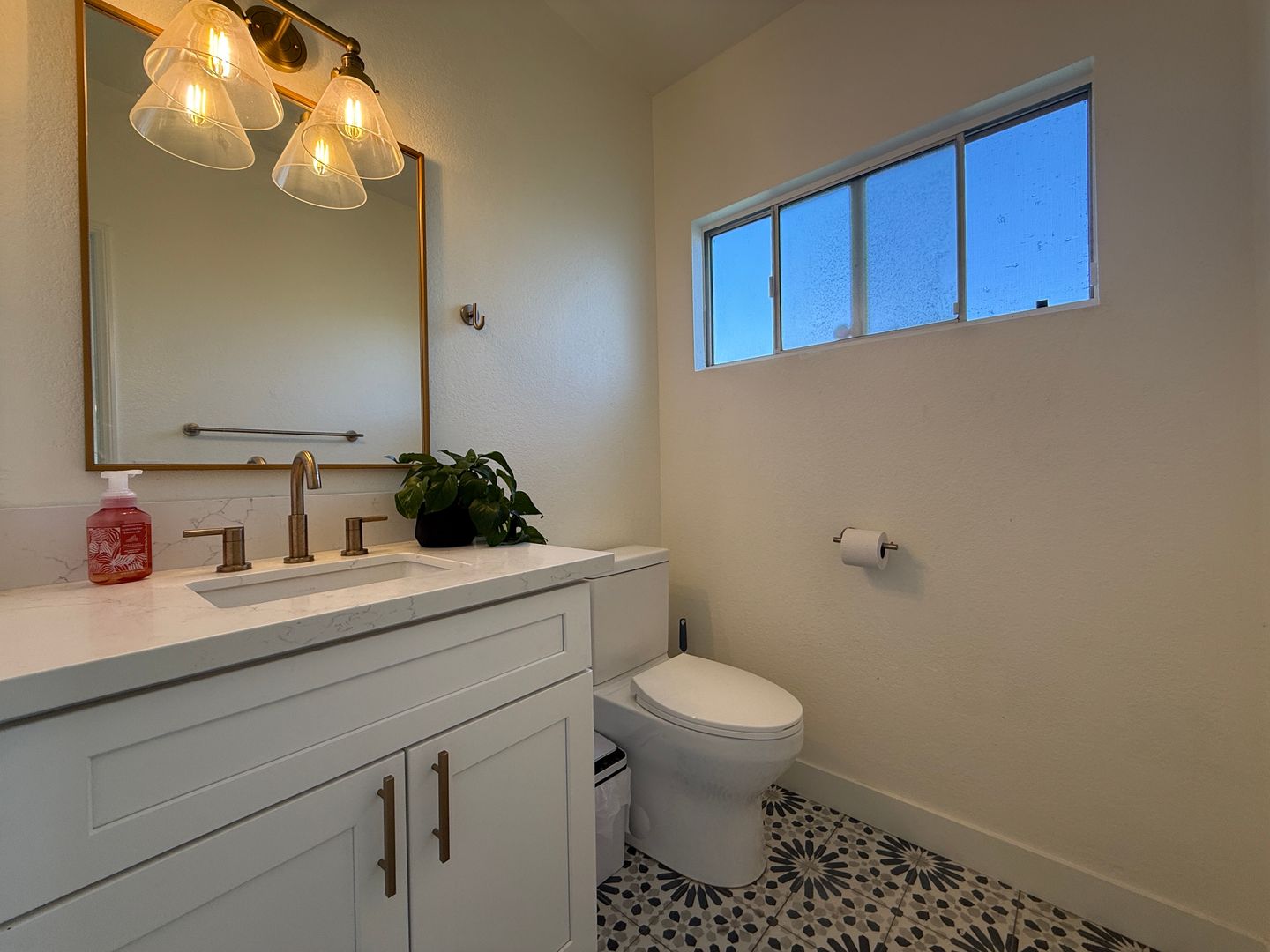 3863 Settineri Ln  - Spring Valley - California - 3 bed, 2.5 bath rental property