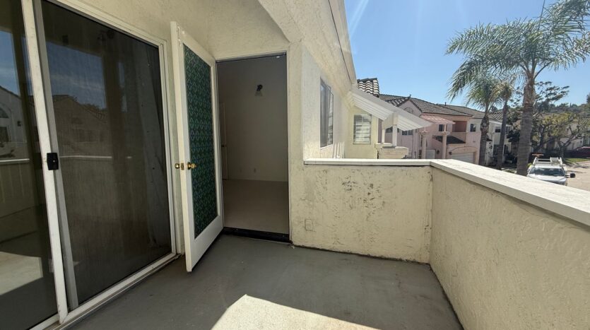 3863 Settineri Ln  - Spring Valley - California - 3 bed, 2.5 bath rental property