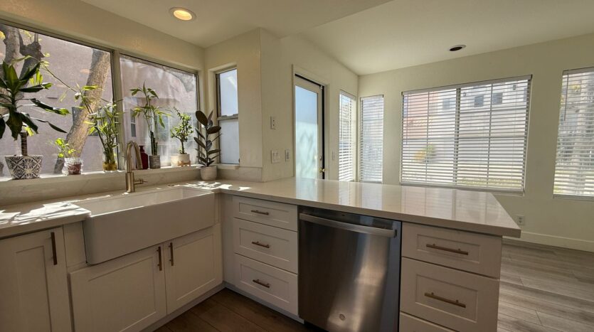 3863 Settineri Ln  - Spring Valley - California - 3 bed, 2.5 bath rental property