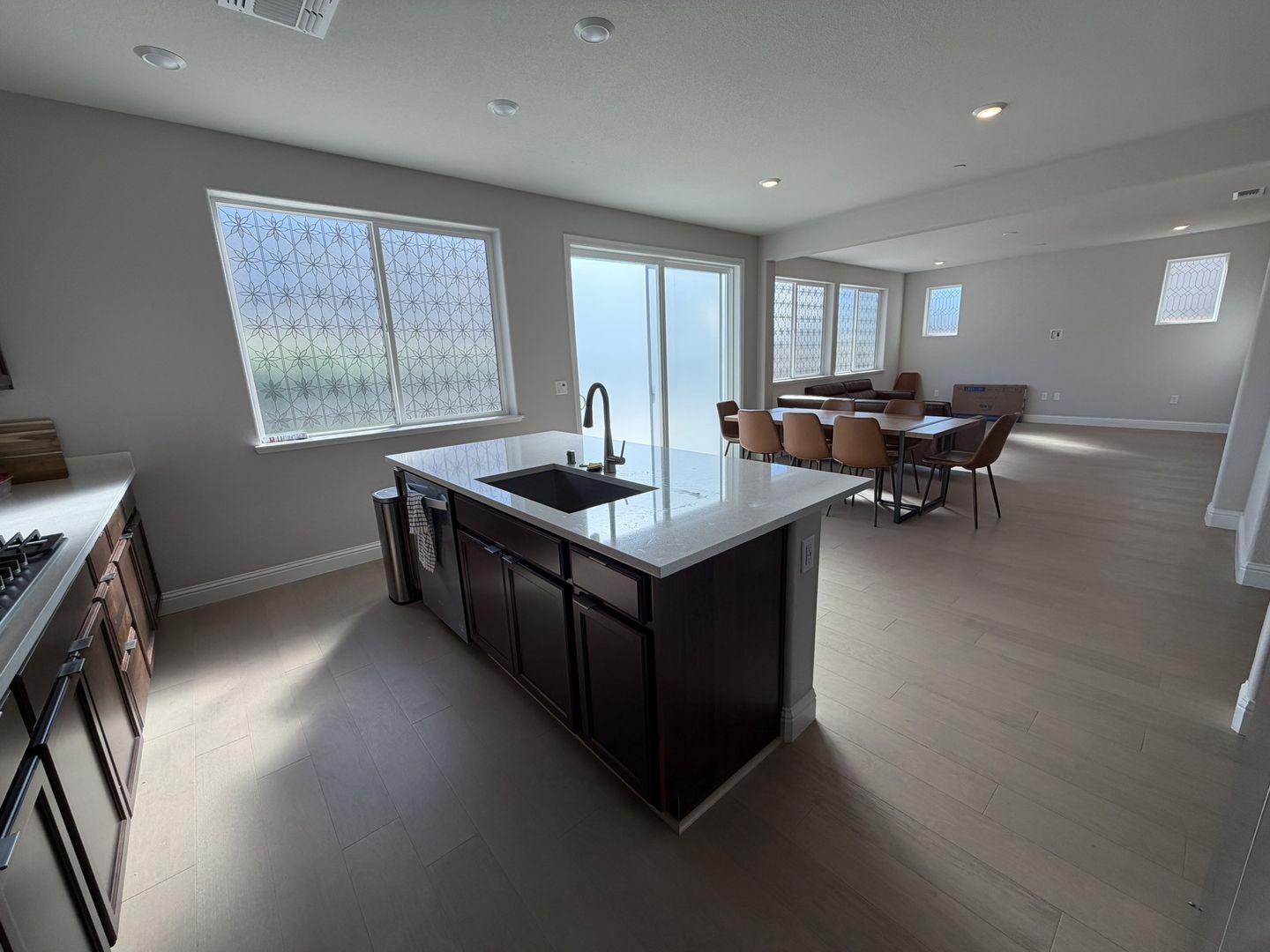 3916 Mirecourt Cir - Rancho Cordova - California - 5 bed, 4 bath rental property