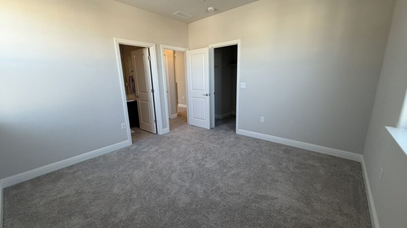 3916 Mirecourt Cir - Rancho Cordova - California - 5 bed, 4 bath rental property