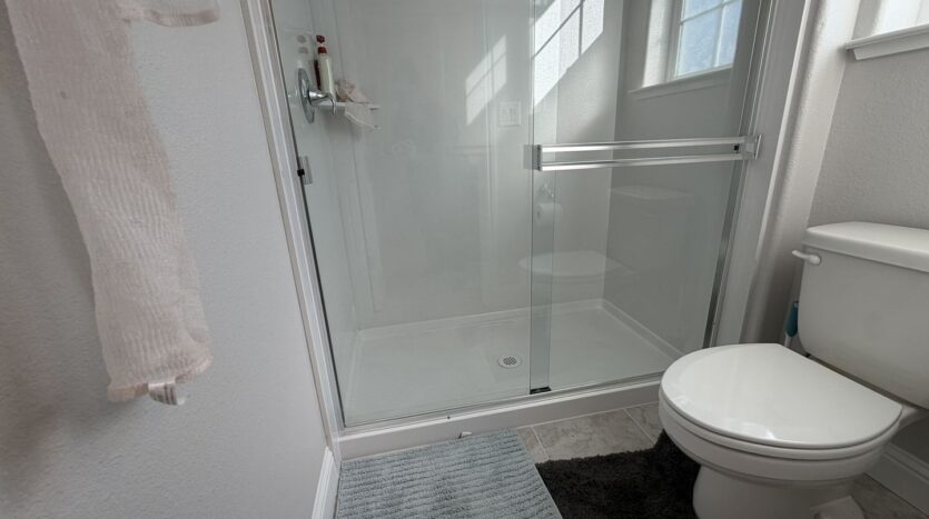 3916 Mirecourt Cir - Rancho Cordova - California - 5 bed, 4 bath rental property