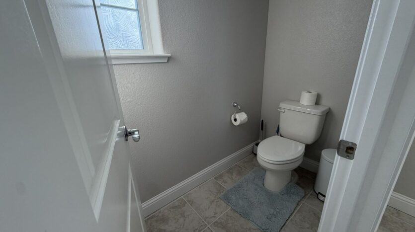 3916 Mirecourt Cir - Rancho Cordova - California - 5 bed, 4 bath rental property