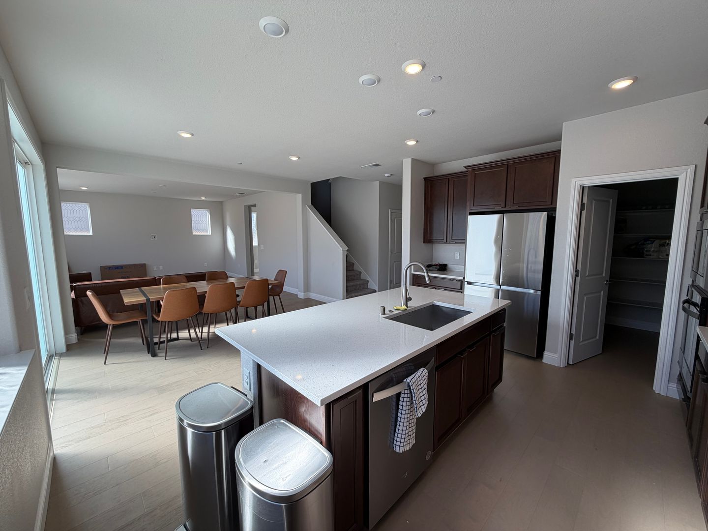 3916 Mirecourt Cir - Rancho Cordova - California - 5 bed, 4 bath rental property