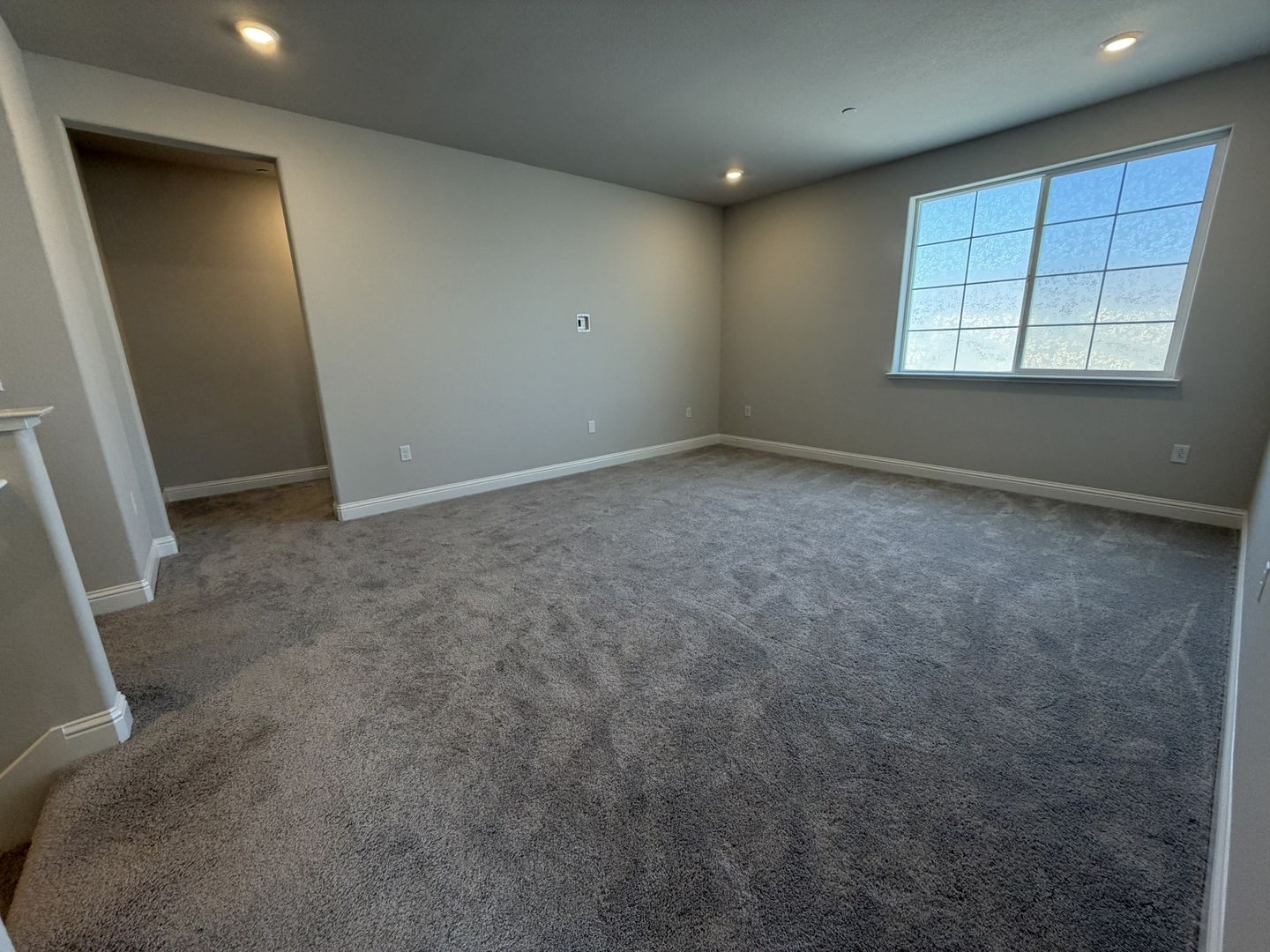 3916 Mirecourt Cir - Rancho Cordova - California - 5 bed, 4 bath rental property