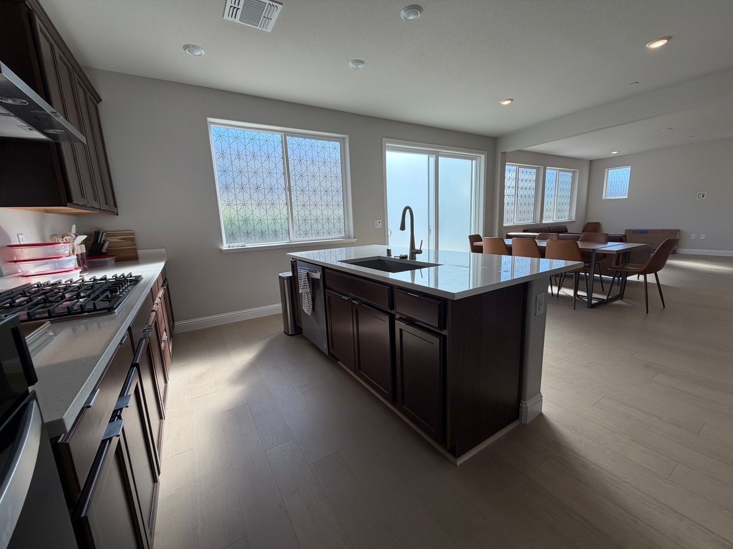 3916 Mirecourt Cir - Rancho Cordova - California - 5 bed, 4 bath rental property