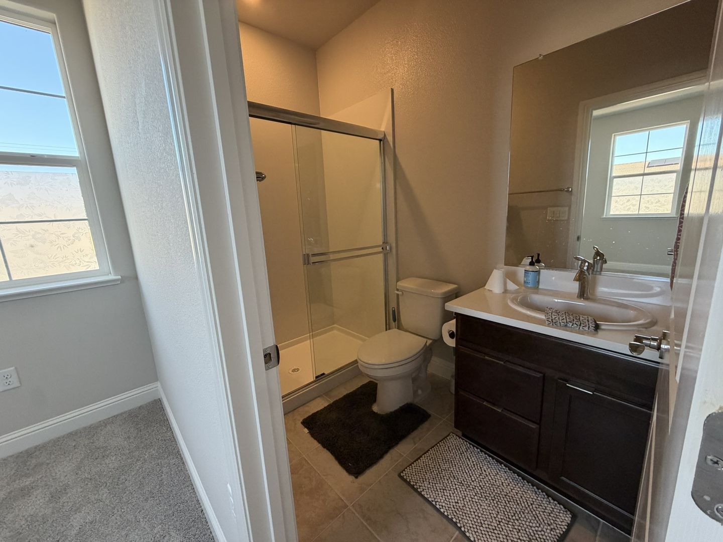 3916 Mirecourt Cir - Rancho Cordova - California - 5 bed, 4 bath rental property