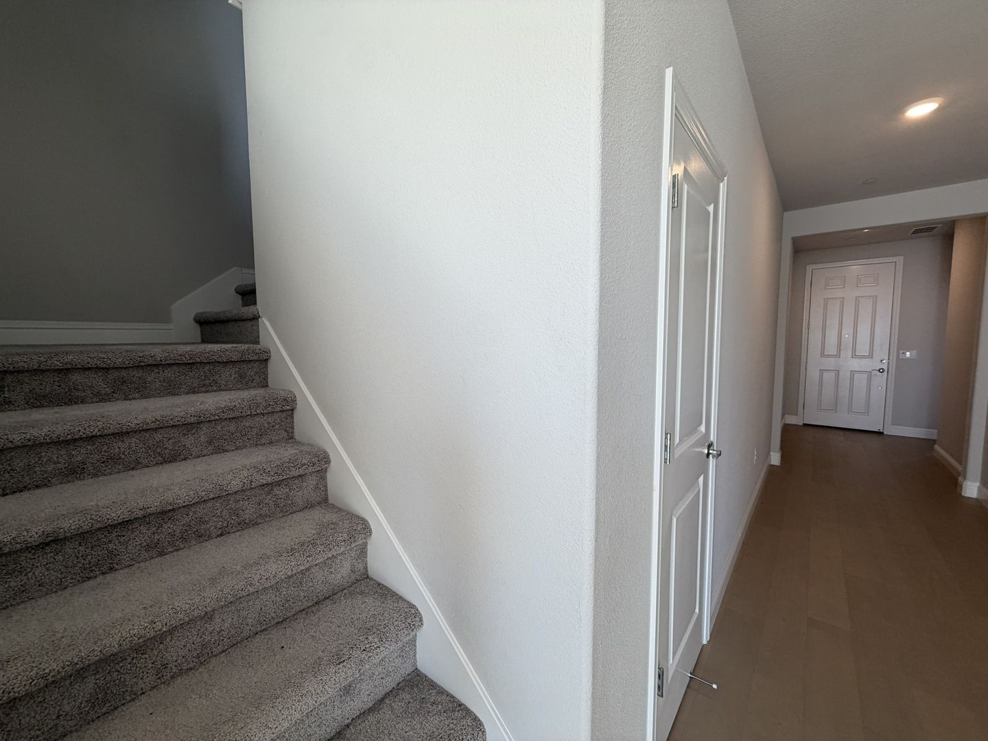 3916 Mirecourt Cir - Rancho Cordova - California - 5 bed, 4 bath rental property