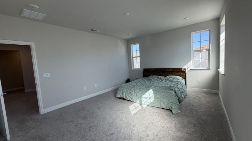 3916 Mirecourt Cir - Rancho Cordova - California - 5 bed, 4 bath rental property