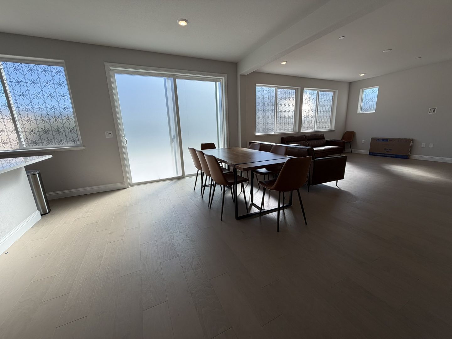 3916 Mirecourt Cir - Rancho Cordova - California - 5 bed, 4 bath rental property