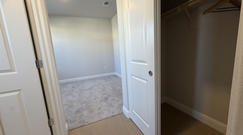 3916 Mirecourt Cir - Rancho Cordova - California - 5 bed, 4 bath rental property