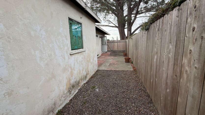 4004 Kendall St. - San Diego - California - 2 bed, 1 bath rental property