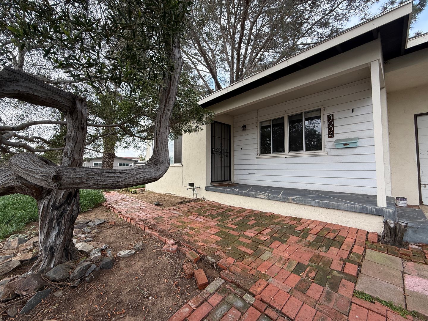 4004 Kendall St. - San Diego - California - 2 bed, 1 bath rental property