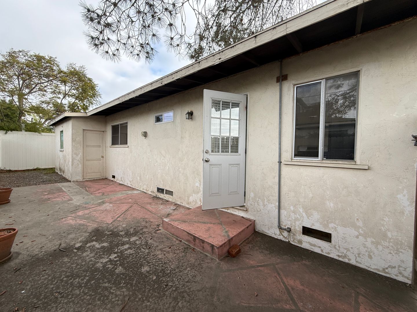 4004 Kendall St. - San Diego - California - 2 bed, 1 bath rental property