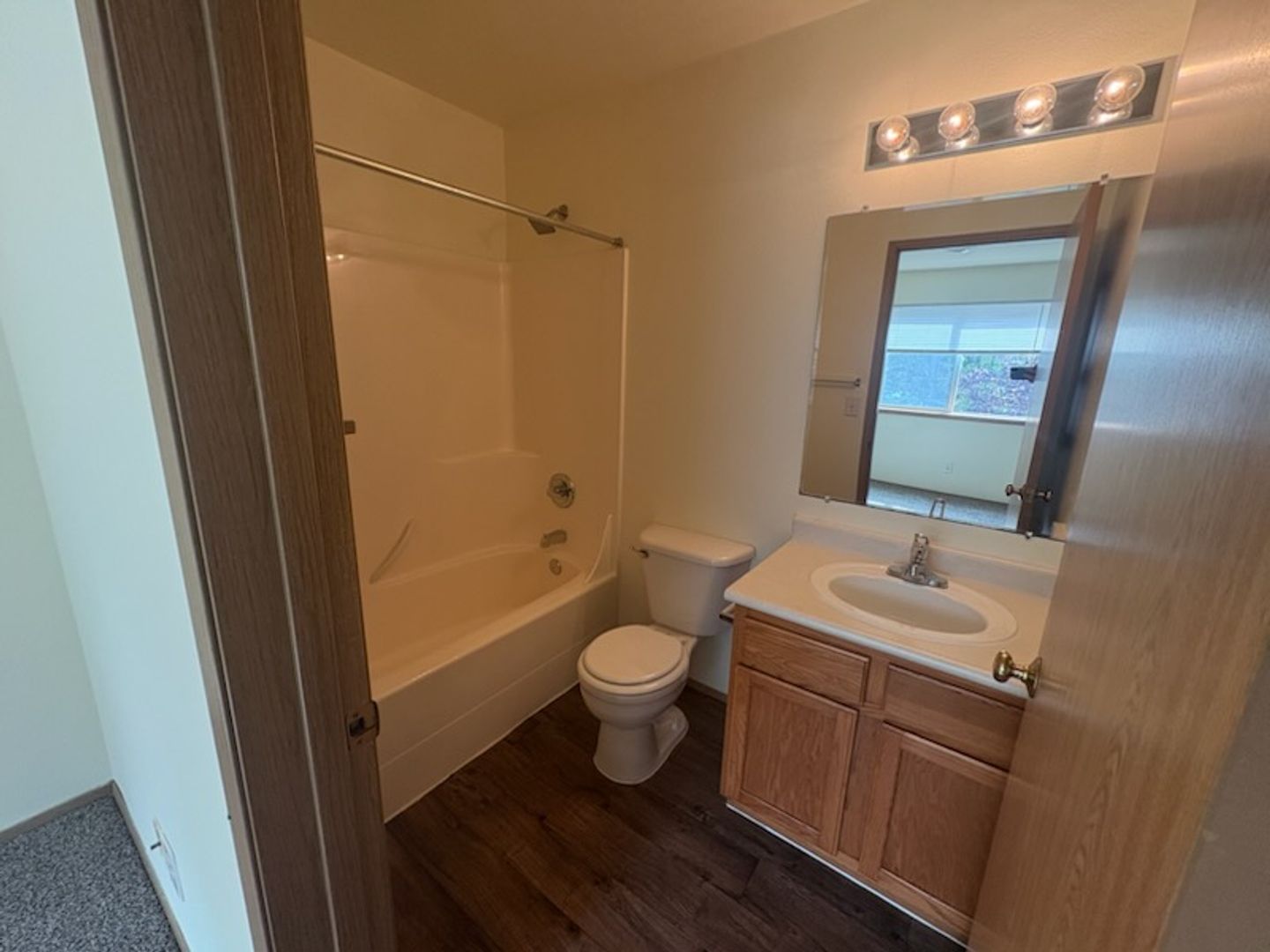 4018 Northwest Avenue - Bellingham - Washington - 2 bed, 1 bath rental property