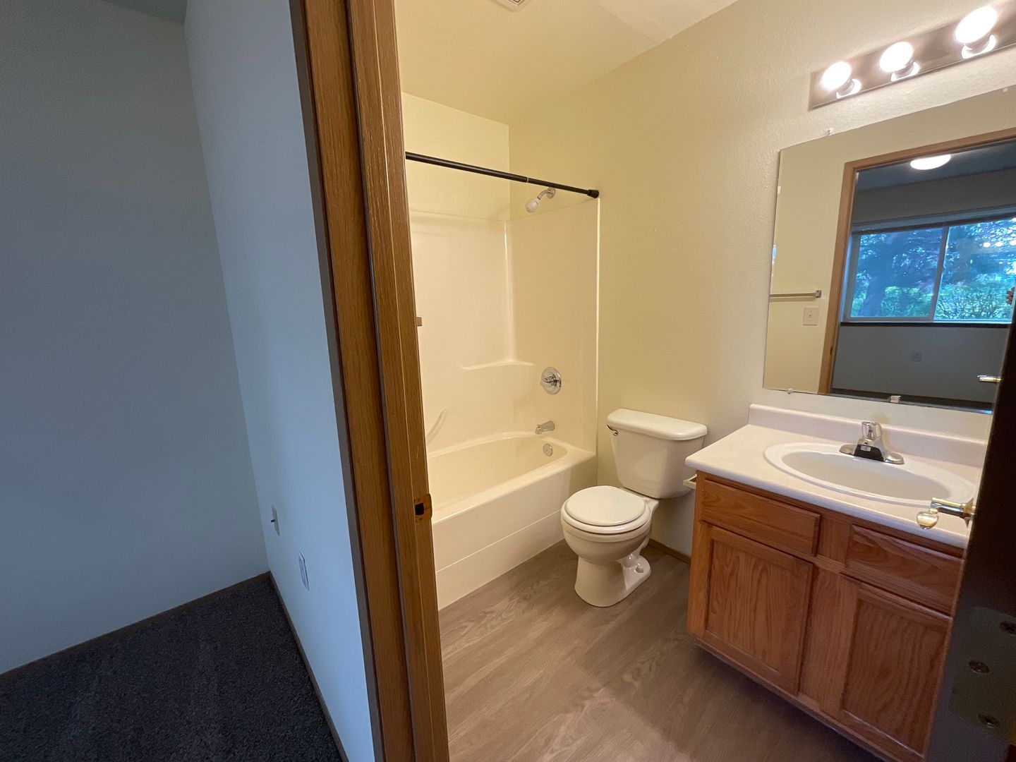 4018 Northwest Avenue - Bellingham - Washington - 2 bed, 2 bath rental property