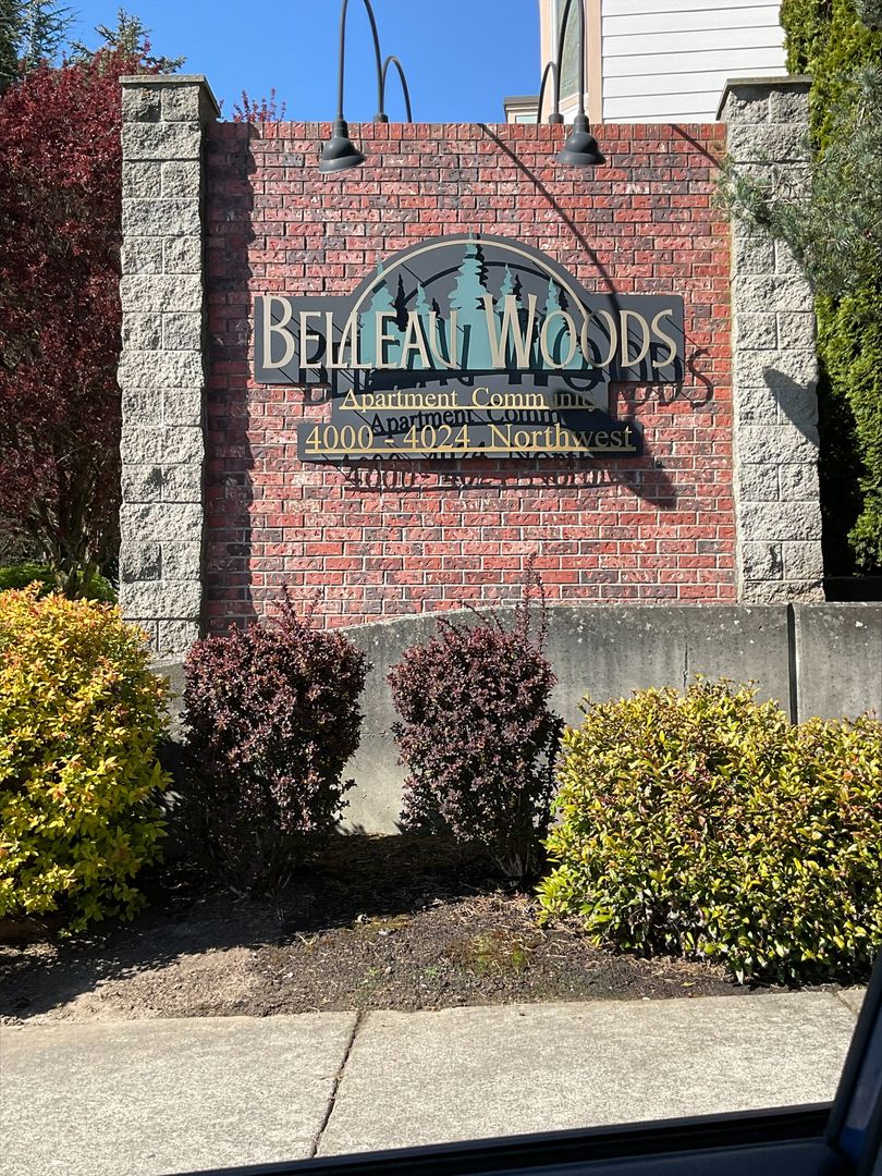 4018 Northwest Avenue - Bellingham - Washington - 2 bed, 1 bath rental property