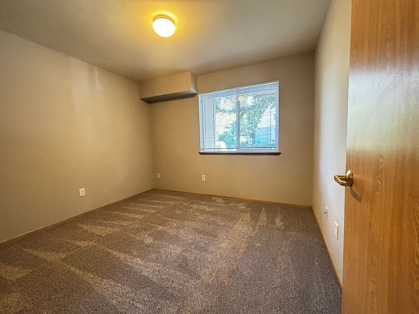 4018 Northwest Avenue - Bellingham - Washington - 2 bed, 2 bath rental property
