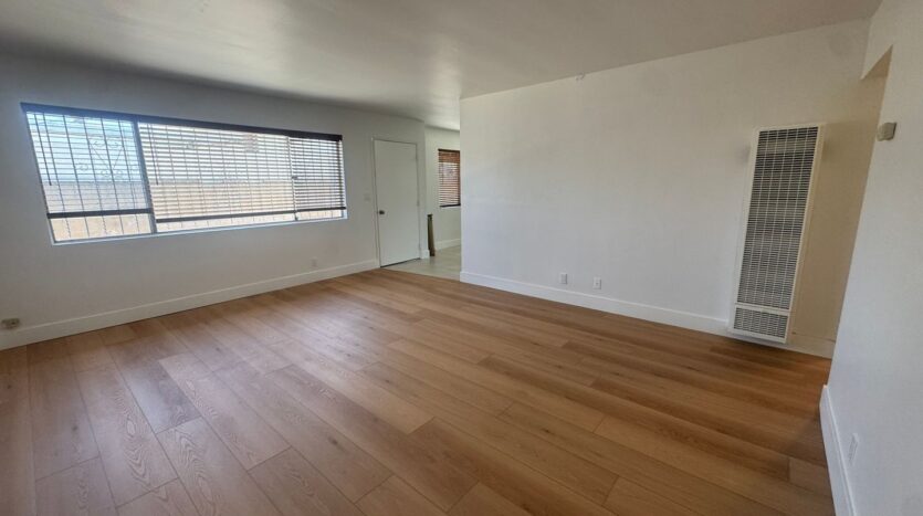 4018 W 142nd St - Hawthorne - California - 2 bed, 1 bath rental property