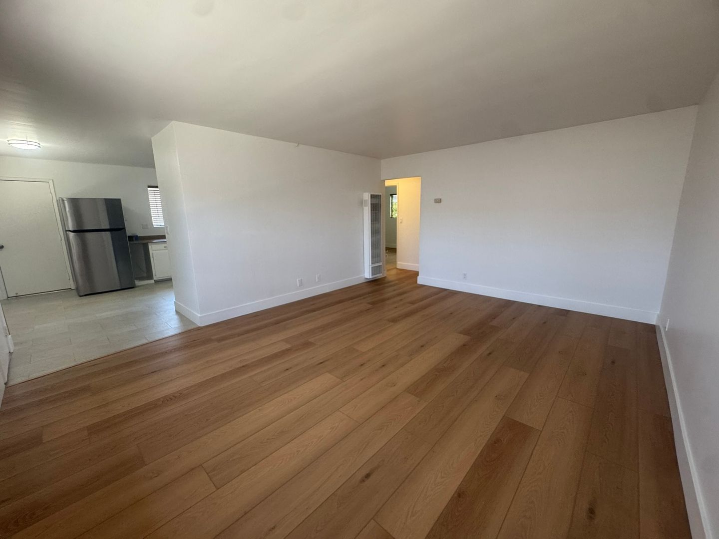 4018 W 142nd St - Hawthorne - California - 2 bed, 1 bath rental property