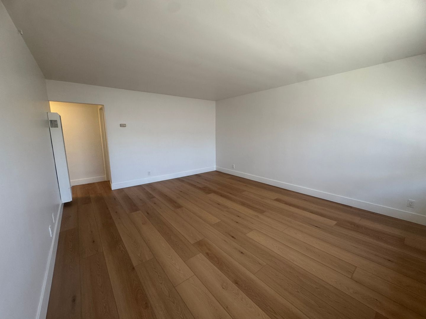4018 W 142nd St - Hawthorne - California - 2 bed, 1 bath rental property