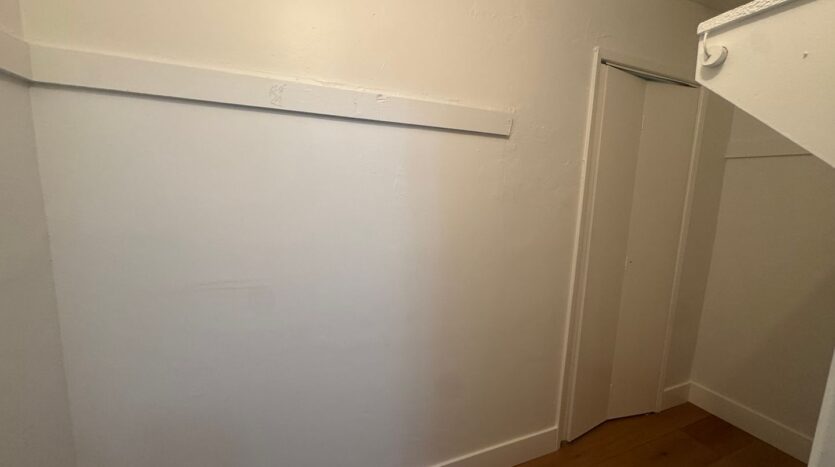 4018 W 142nd St - Hawthorne - California - 2 bed, 1 bath rental property
