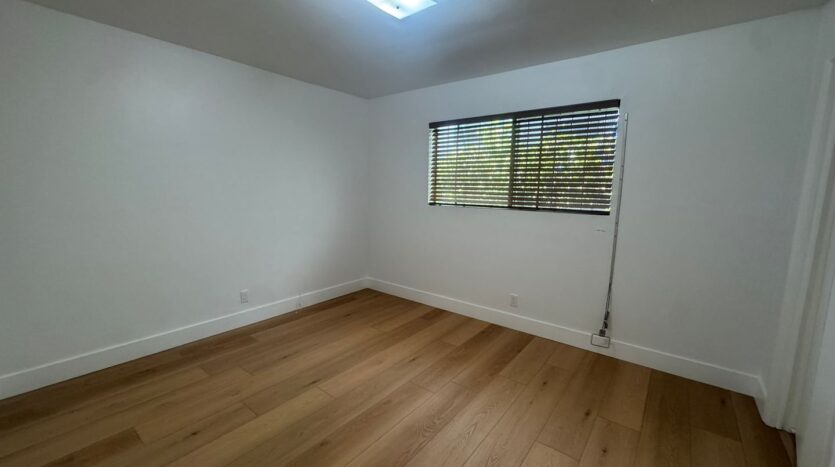 4018 W 142nd St - Hawthorne - California - 2 bed, 1 bath rental property