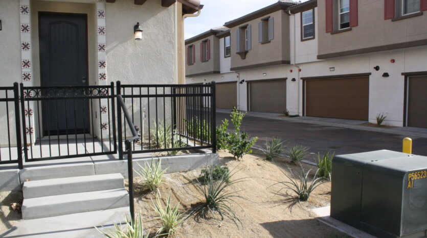 40288 Calle Real - Murrieta - California - 3 bed, 2.5 bath rental property