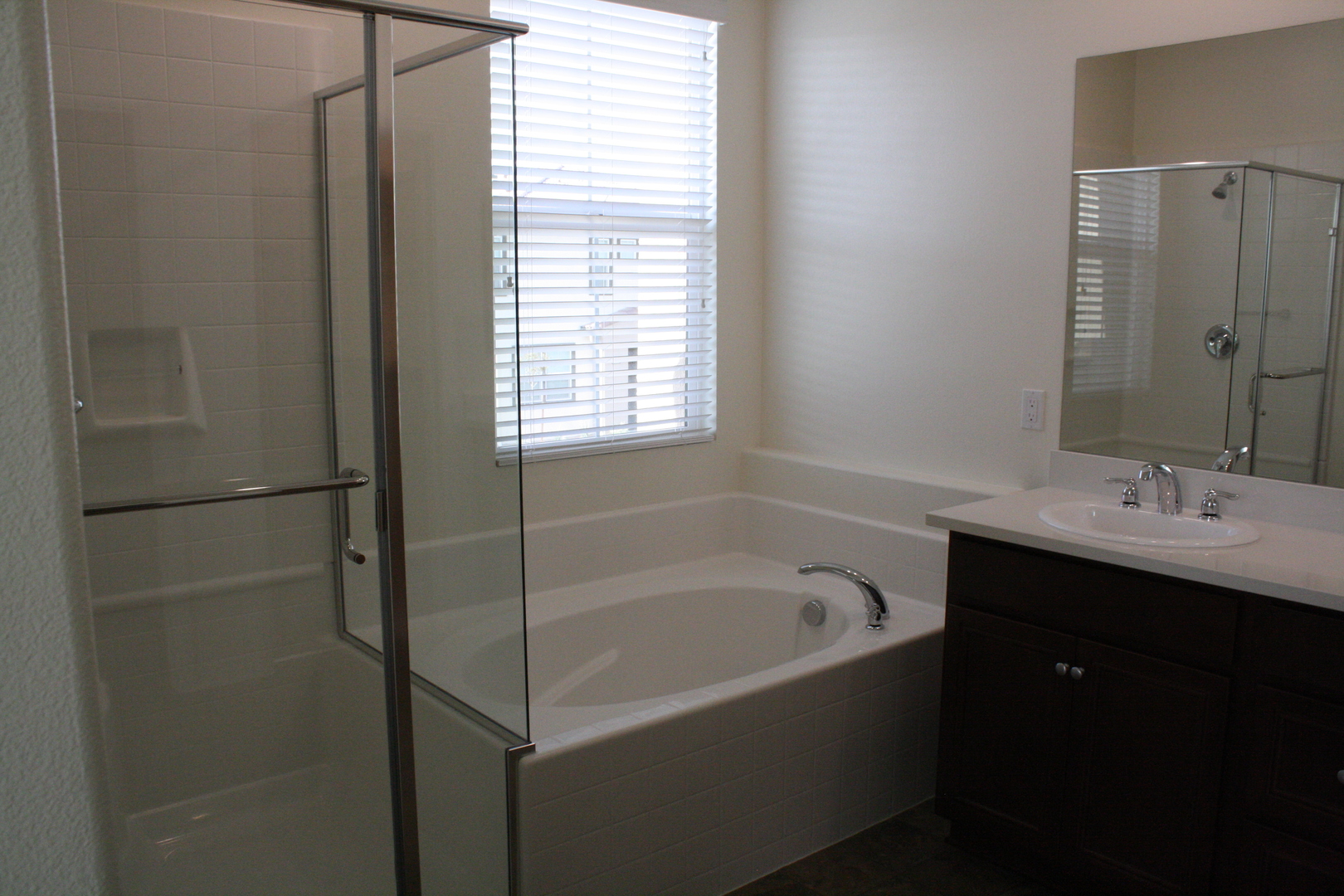 40288 Calle Real - Murrieta - California - 3 bed, 2.5 bath rental property