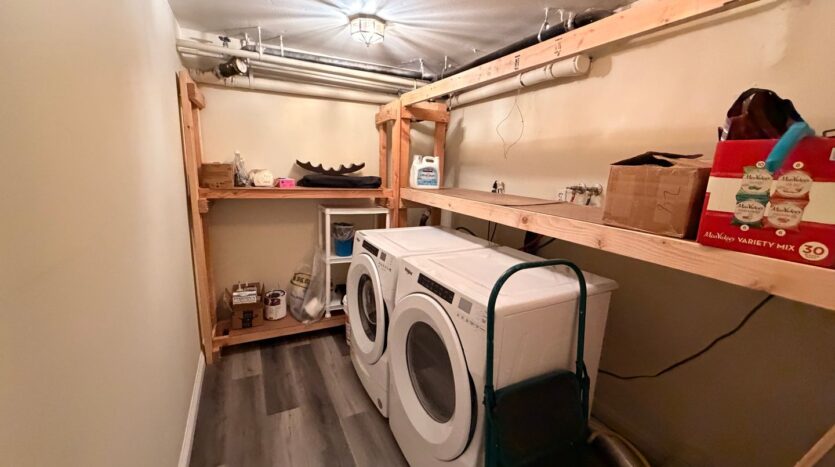 4057 W 147th Street #102 - Lawndale - California - 3 bed, 3 bath rental property