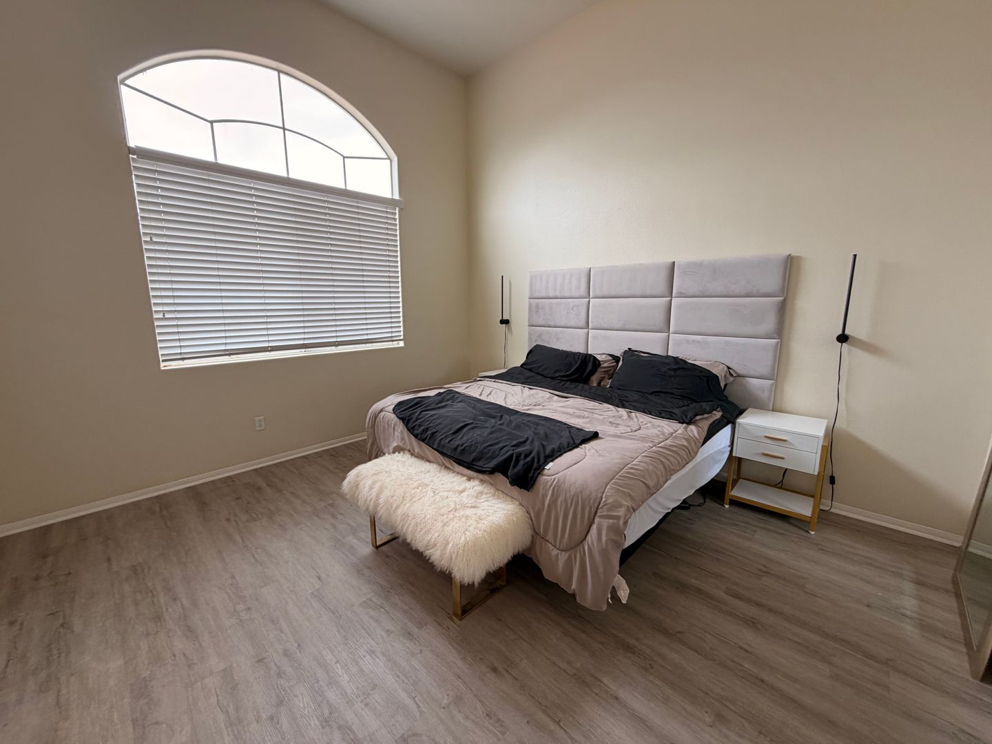 4057 W 147th Street #102 - Lawndale - California - 3 bed, 3 bath rental property