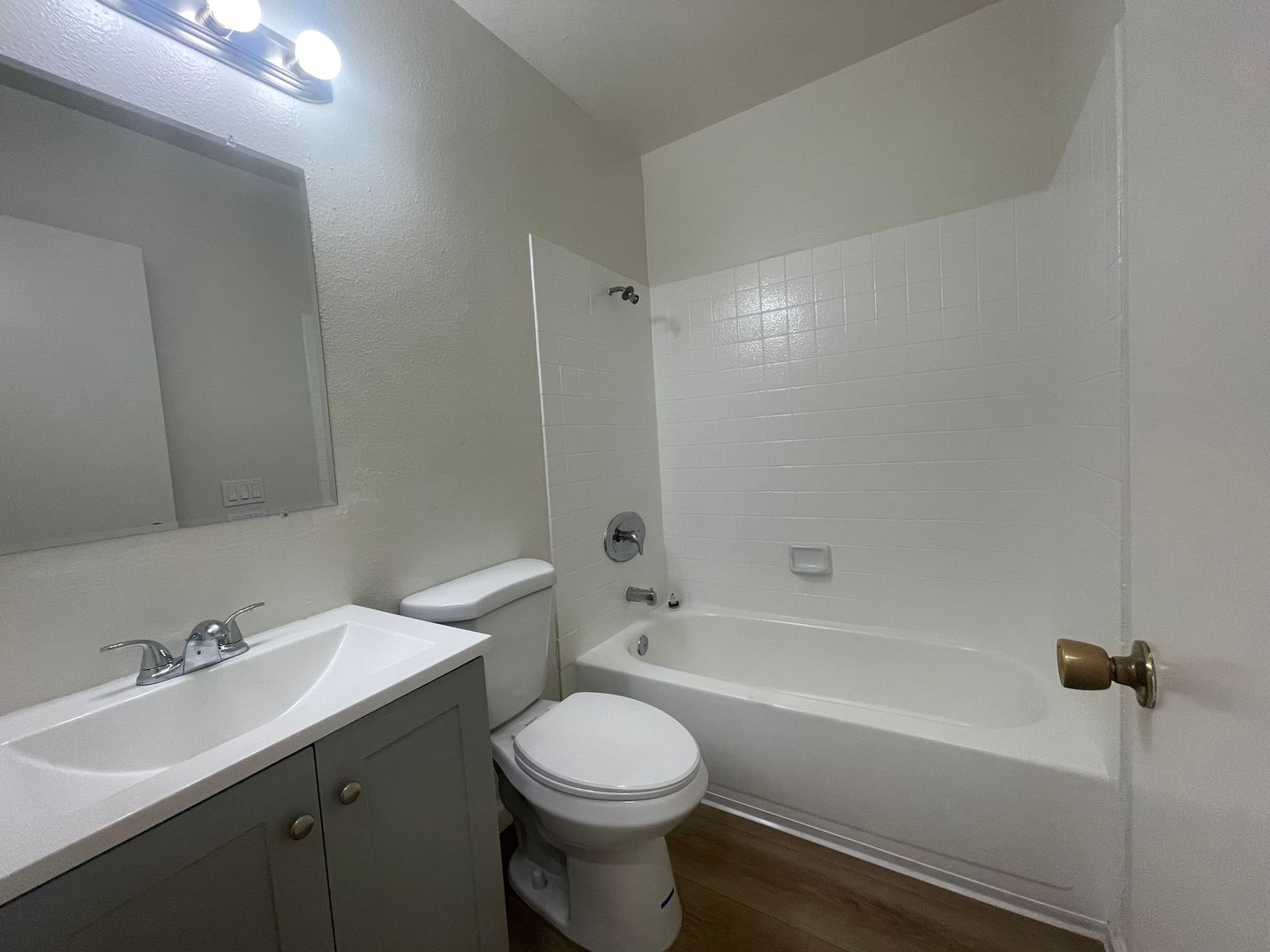 4122 Marlborough Ave #11 - San Diego - California - 2 bed, 1 bath rental property