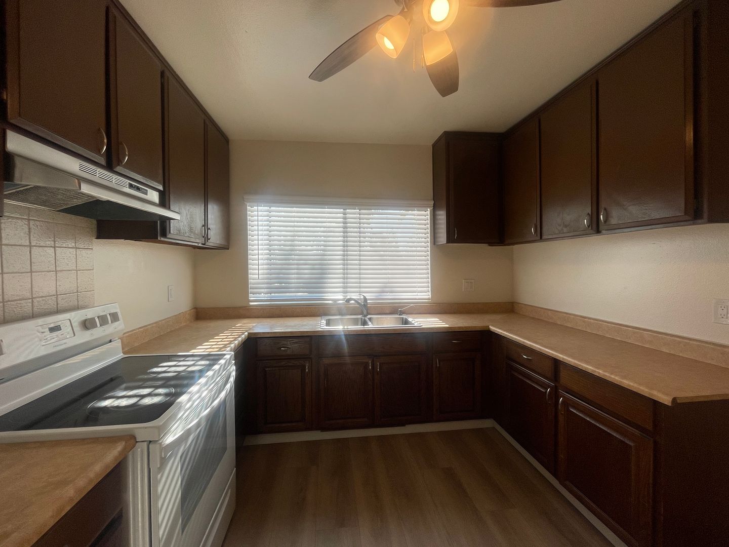 4122 Marlborough Ave #11 - San Diego - California - 2 bed, 1 bath rental property