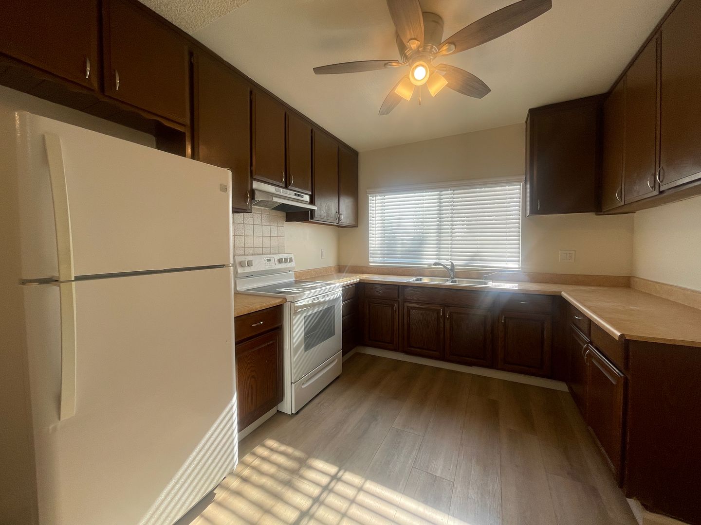 4122 Marlborough Ave #11 - San Diego - California - 2 bed, 1 bath rental property