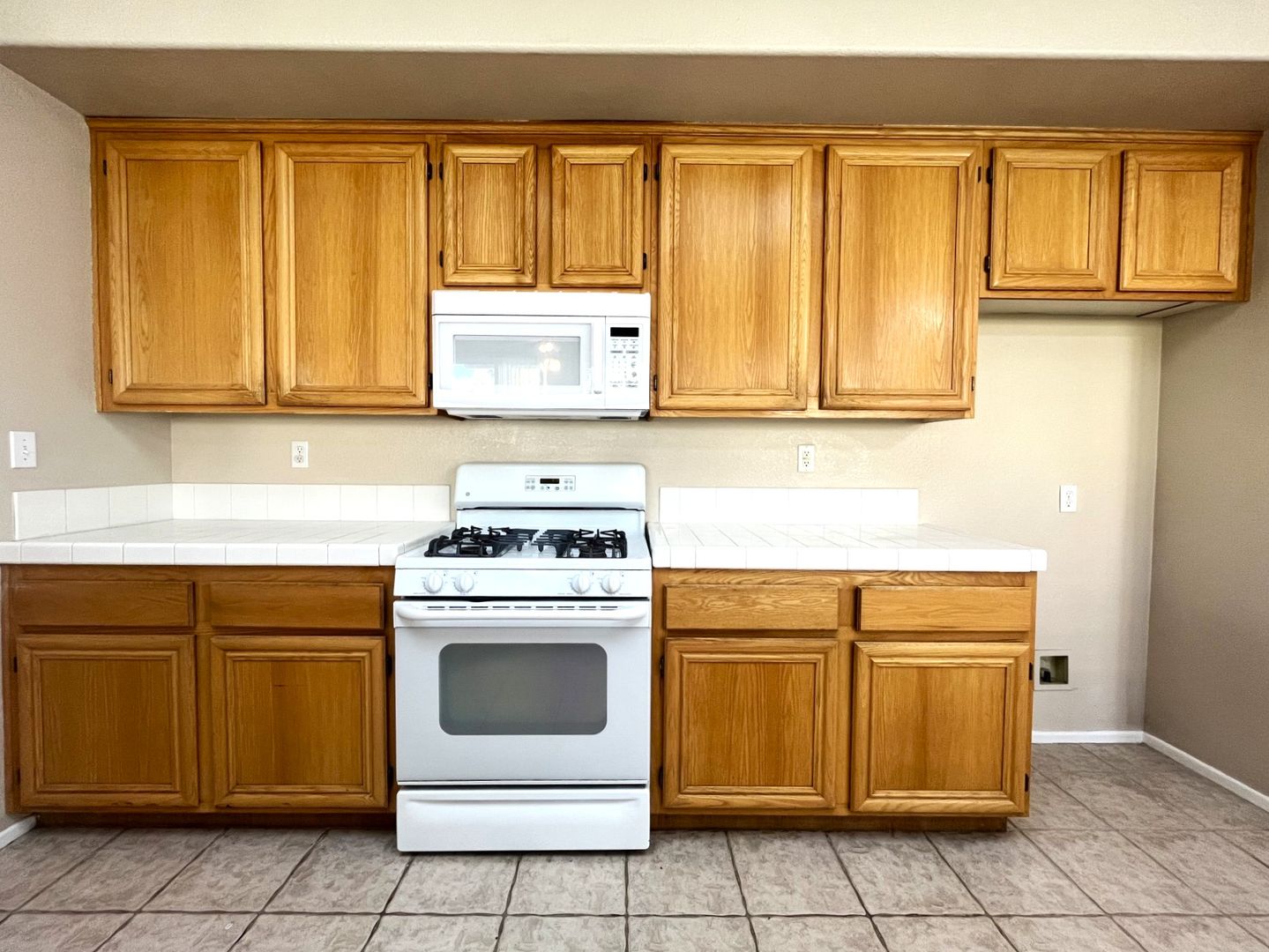 4130 Prairie Dunes Drive - Corona - California - 5 bed, 3 bath rental property