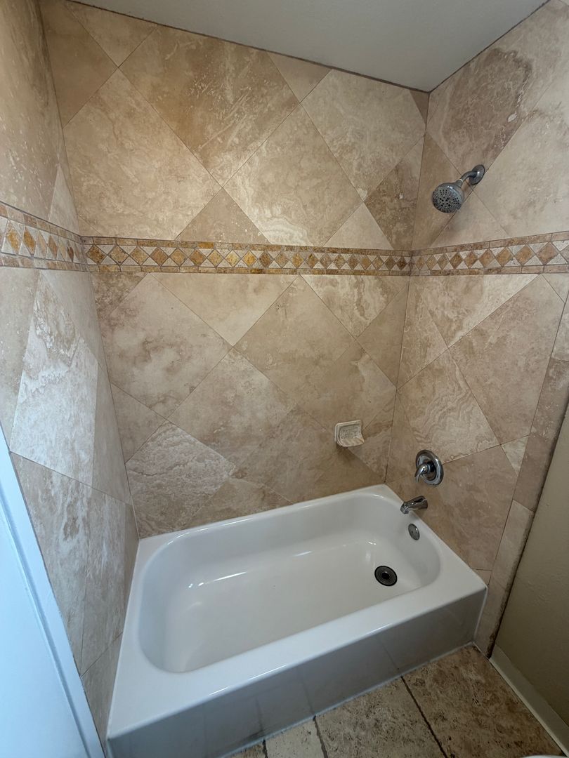 421 South Mollison Avenue - El Cajon - California - 1 bed, 1 bath rental property